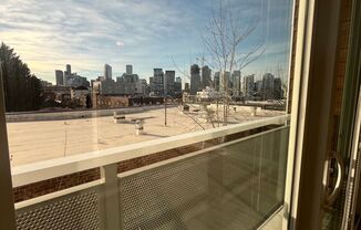 1 bed, 1 bath, 472 sqft, $1,625, Unit 505
