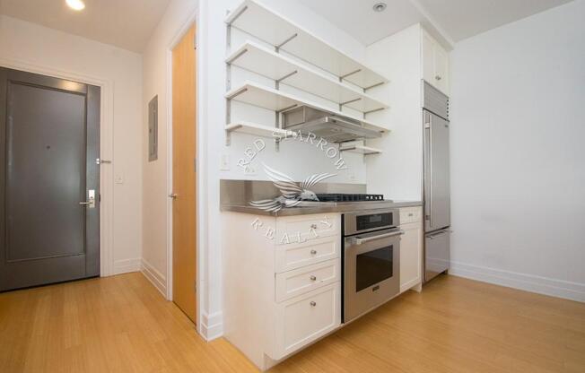 1 bed, 1 bath, 1,704 sqft, $5,895, Unit 17M