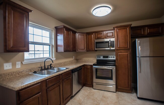 NATURE LANE DUPLEX-315 & 321