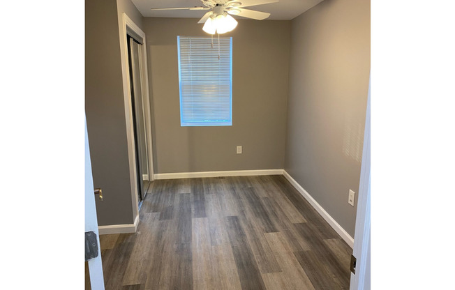 6 South Franklintown Road