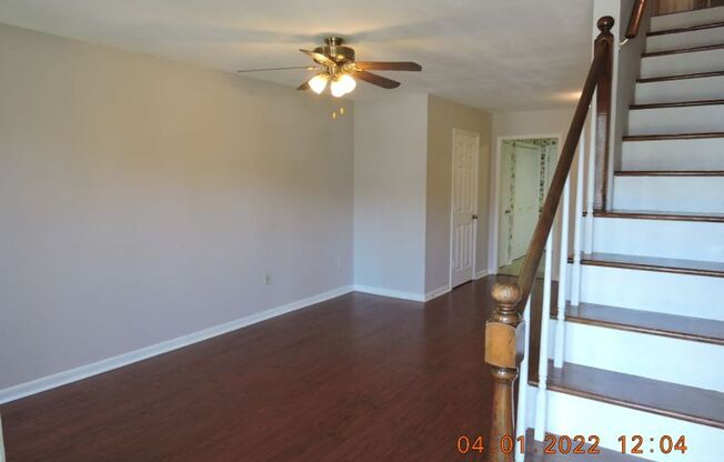 Great Condo Close to Southgates of  LSU