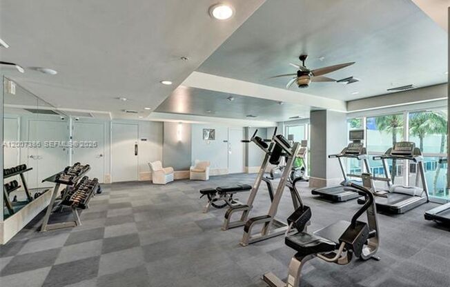 3 beds, 3 baths, 1,744 sqft, $4,800, Unit 1945 S Ocean Dr # 2101