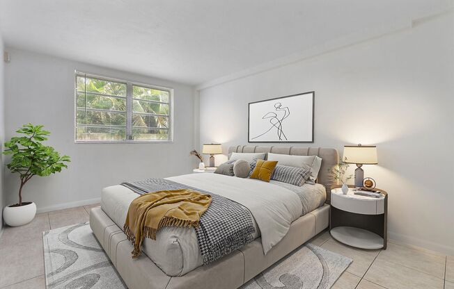 Hollywood - 1715 N 16th Avenue