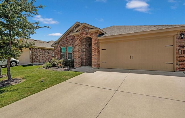 Move-In Ready 4BR/4BA Home with Luxury Finishes and Open-Concept Design