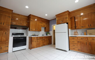 19 LOTHROP ST