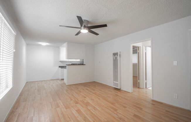 1 bed, 1 bath, $2,495, Unit 17