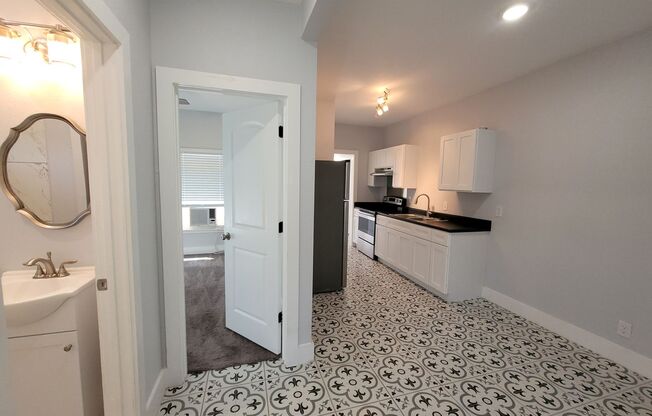 1026 W French Place