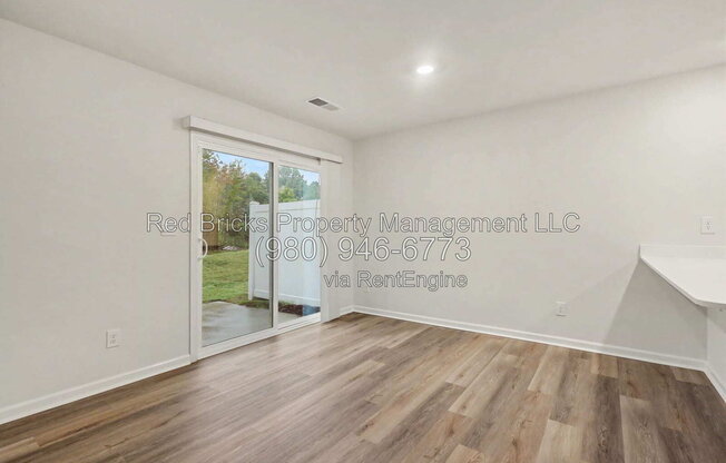 4 beds, 2.5 baths, 1,616 sqft, $1,995