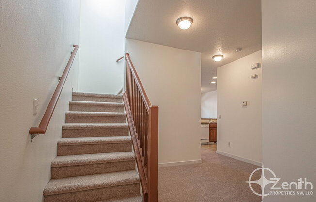 7021 NE 55 ST