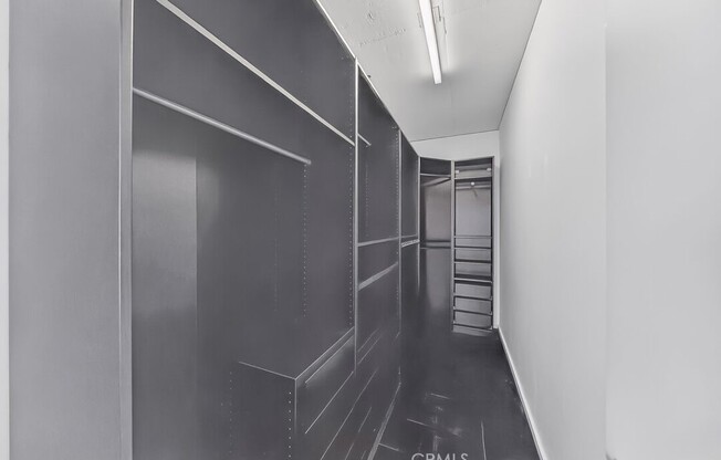 1 bed, 1.5 baths, 1,390 sqft, $3,500, Unit 1707