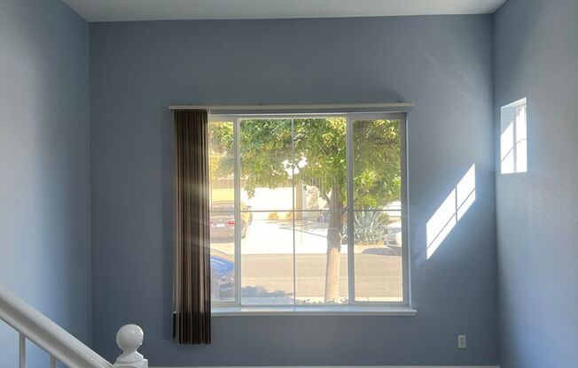 PRICE REDUCED!! LOVELY REMODELED 4 BEDROOM HOUSE IN N. NATOMAS!!