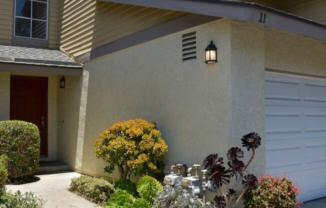 3 beds, 2.5 baths, $4,350, Unit # 11