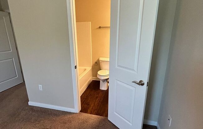 2 beds, 2.5 baths, 1,265 sqft, $1,395, Unit 3202