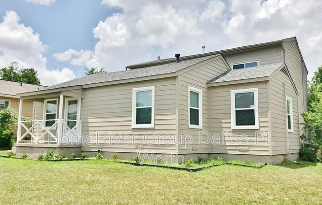 2421 STOVALL DR