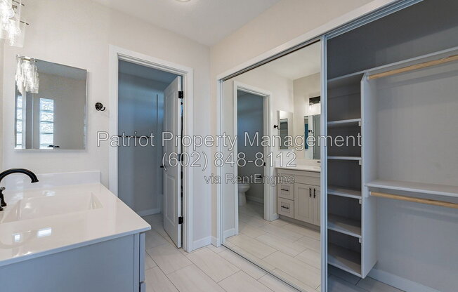 3 beds, 2 baths, 1,895 sqft, $2,250