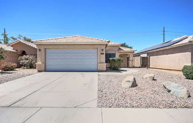 READY TO VIEW! Charming 3 Bed 2 Bath Home in Great Glendale Location