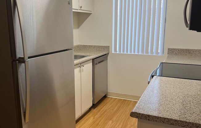 1 bed, 1 bath, 592 sqft, $1,145, Unit 179