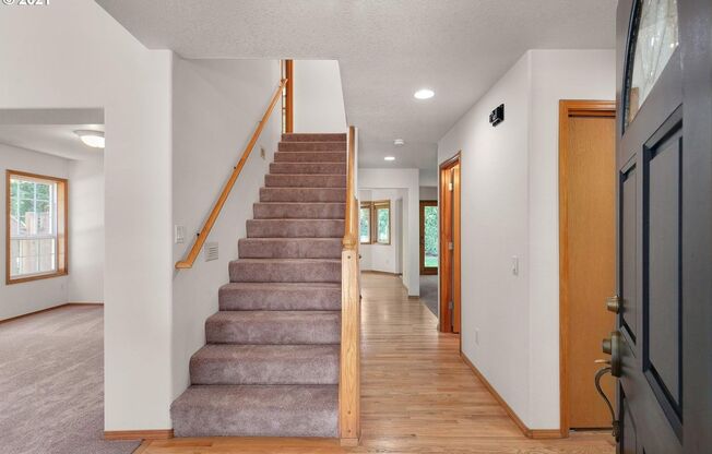 4 Bedroom Bethany Home on a Large Corner Lot and RV Parking