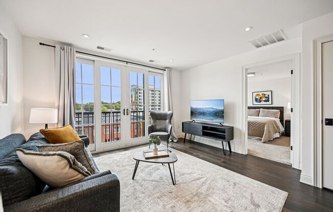 1 bed, 1 bath, 686 sqft, $1,995, Unit 503W