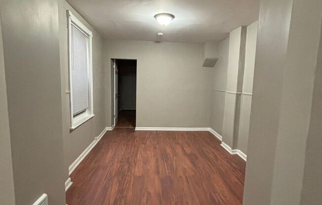 Spacious 3-Bedroom Single-Family Home in Kensington – Available Now