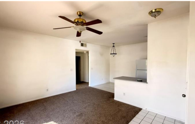 2 beds, 2 baths, $1,310, Unit UNIT 2046
