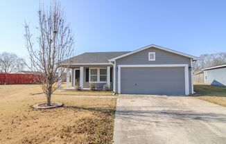 Modern and updated home in desirable East Limestone!