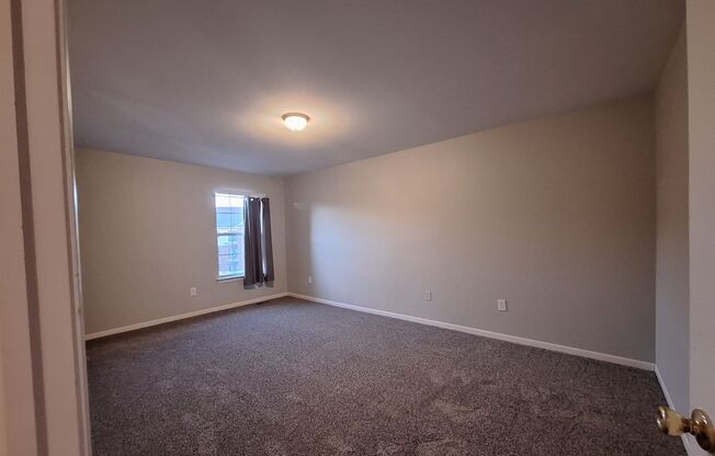 2 beds, 2.5 baths, $1,999