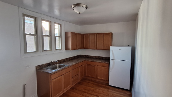 3308 W HOLLYWOOD