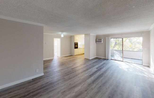 Gilmore Apts.. Beautiful Newly Remodeled Apartments...CALL NOW!