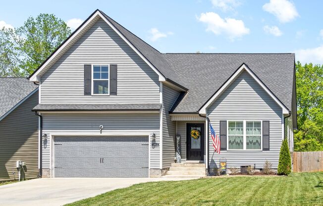 4 Bedroom Near Post With River Access For Rent!