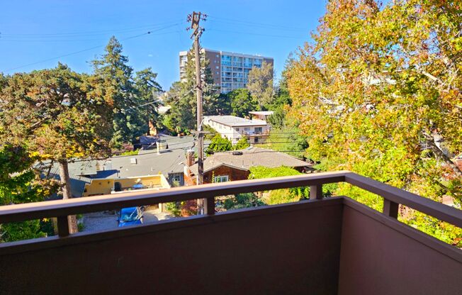 128 Santa Alicia Drive, LLC