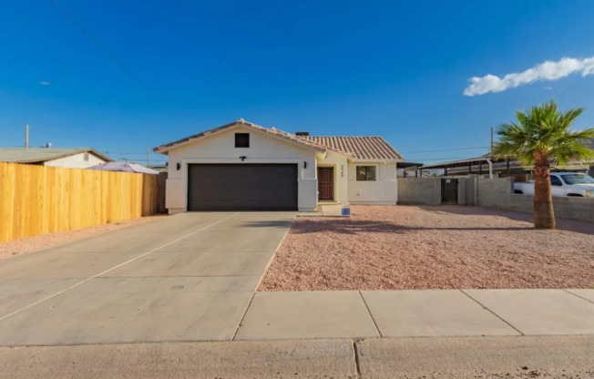 2949 E WIER