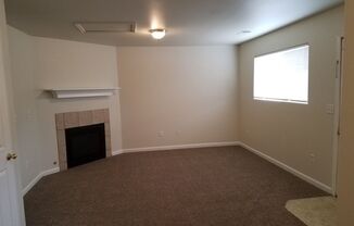 3 beds, 2 baths, 930 sqft, $1,200, Unit Apt A