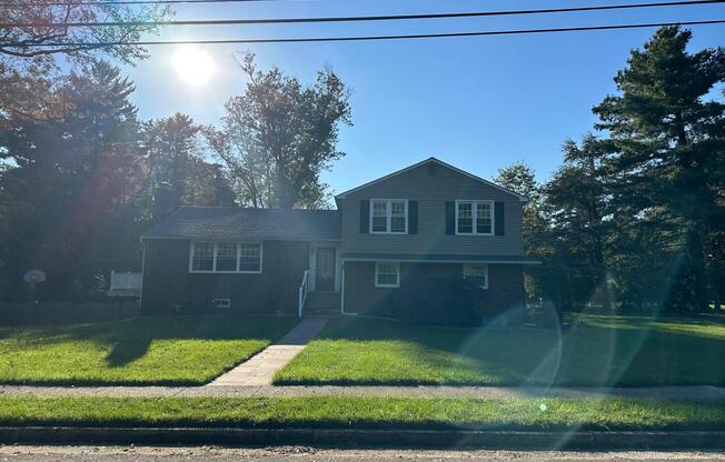 2 S SHIRLEY AVE