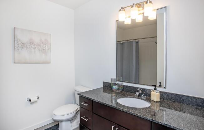 Studio, 1 bath, 525 sqft, $1,430