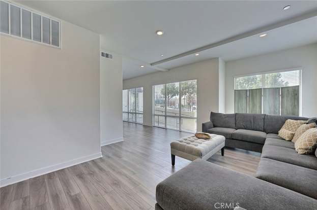 2639 GLAMIS CT