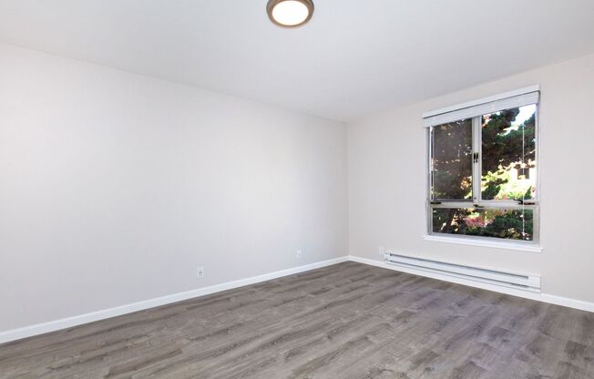 2 beds, 1 bath, 750 sqft, $2,495, Unit 101