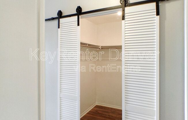 1 bed, 2 baths, 816 sqft, $1,600, Unit 808