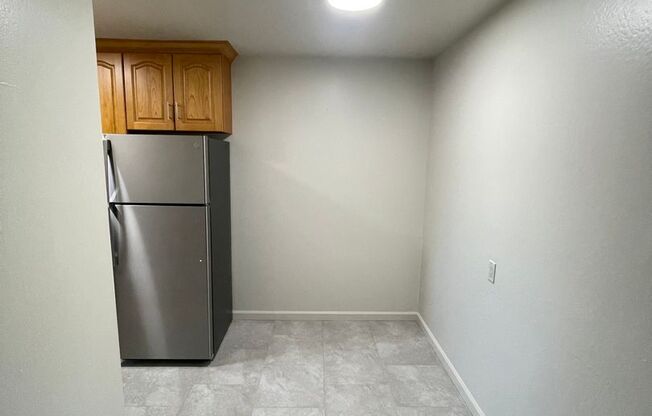 1 bed, 1 bath, $2,295, Unit 19