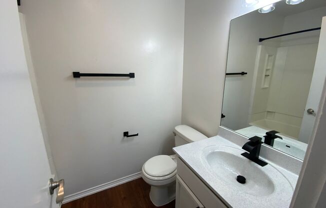 2 beds, 2 baths, 989 sqft, $1,715, Unit 11634B