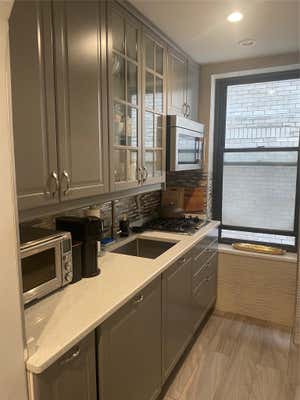 Studio, 1 bath, 306 sqft, $3,000, Unit 7I