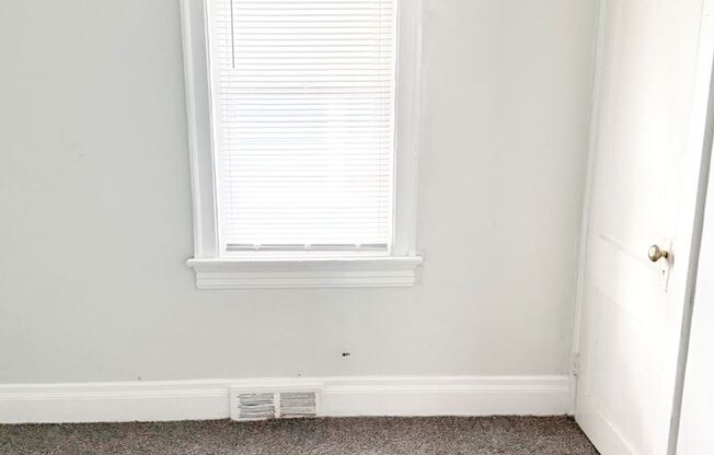 1 bed, 1 bath, $750