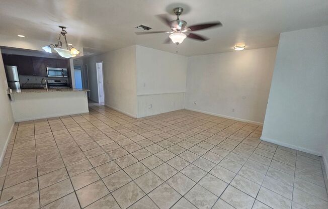 Location Location Location of this nice 3 bed 2 bath 1 car garage duplex in Cape Coral!