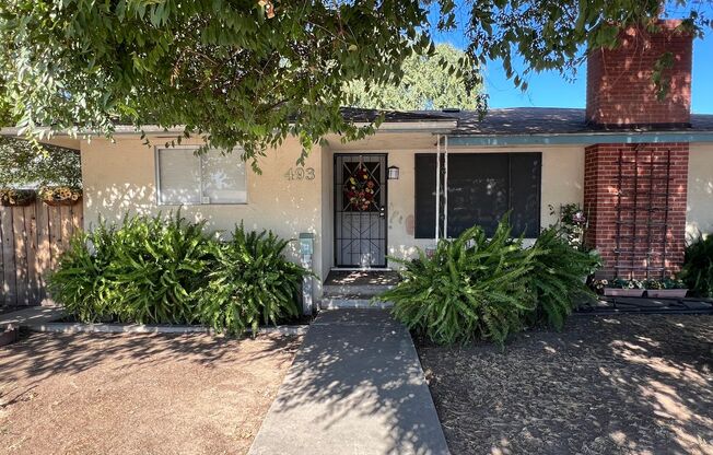 Charming 3 Bedroom, 2 Bath Home in Dinuba – $1,830/mo