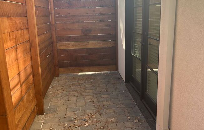 2 beds, 2.5 baths, 1,148 sqft, $3,850, Unit 110