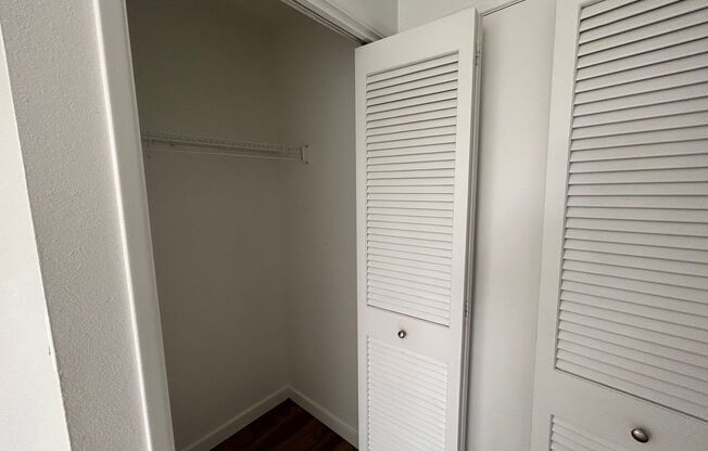 2 beds, 2 baths, 990 sqft, $1,650, Unit 209