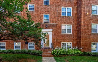 Mason Arms Apartments