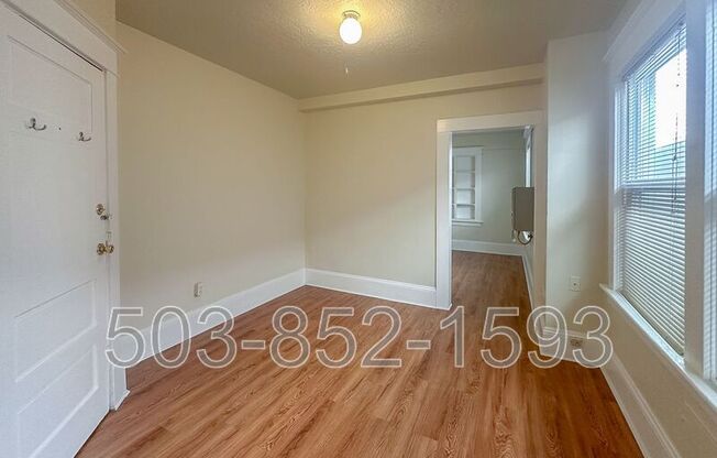 2708 NE SANDY BLVD, UNIT 10