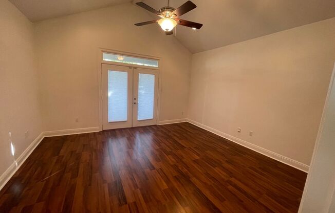 2 beds, 2.5 baths, $2,300