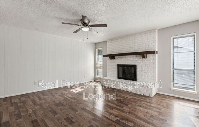 8236 EL RETIRO RD
